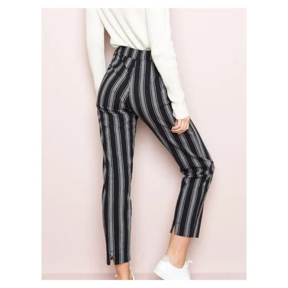 BRANDY MELVILLE PANTS - Picture 5 of 16